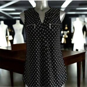 💲8️⃣ADD-ON 💟Black & White Sleeveless Top